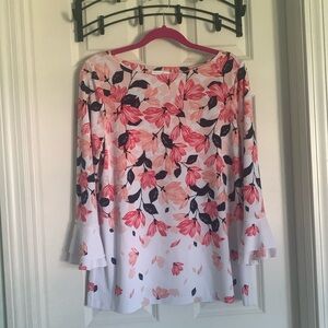 Floral top